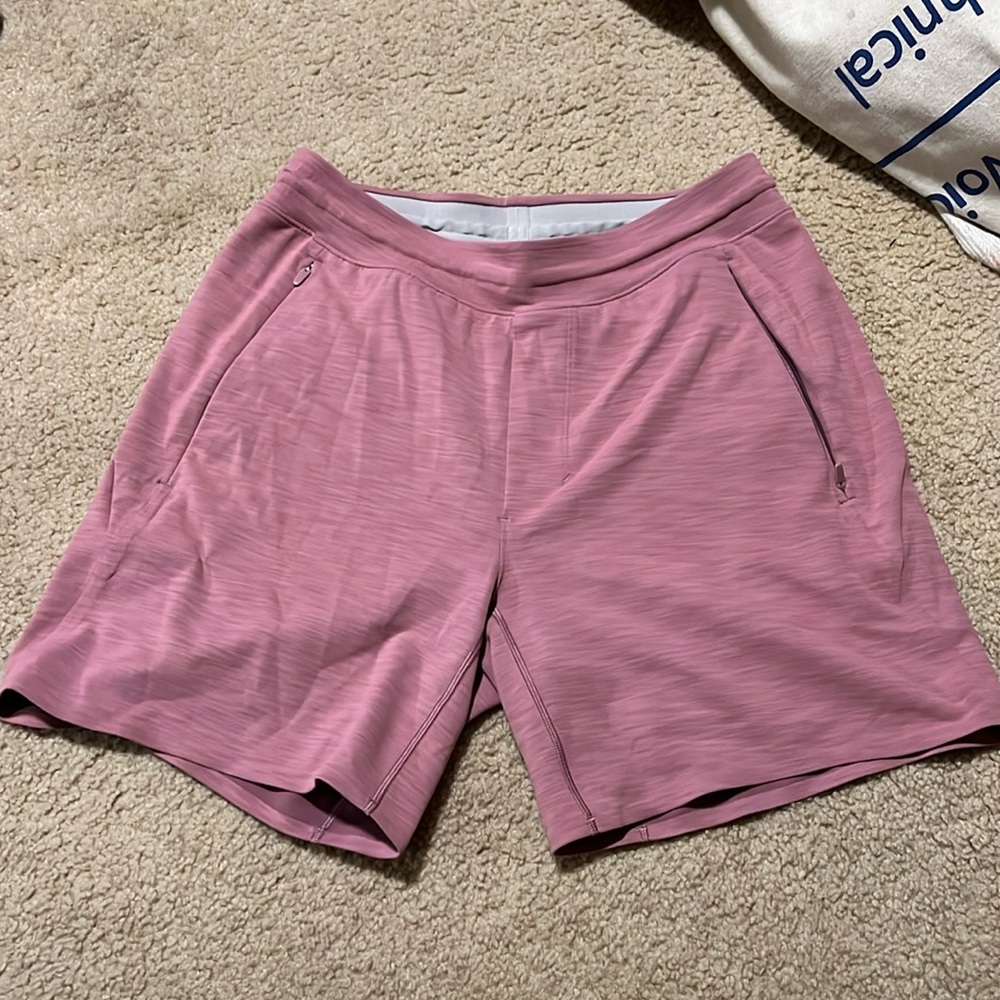 lululemon short